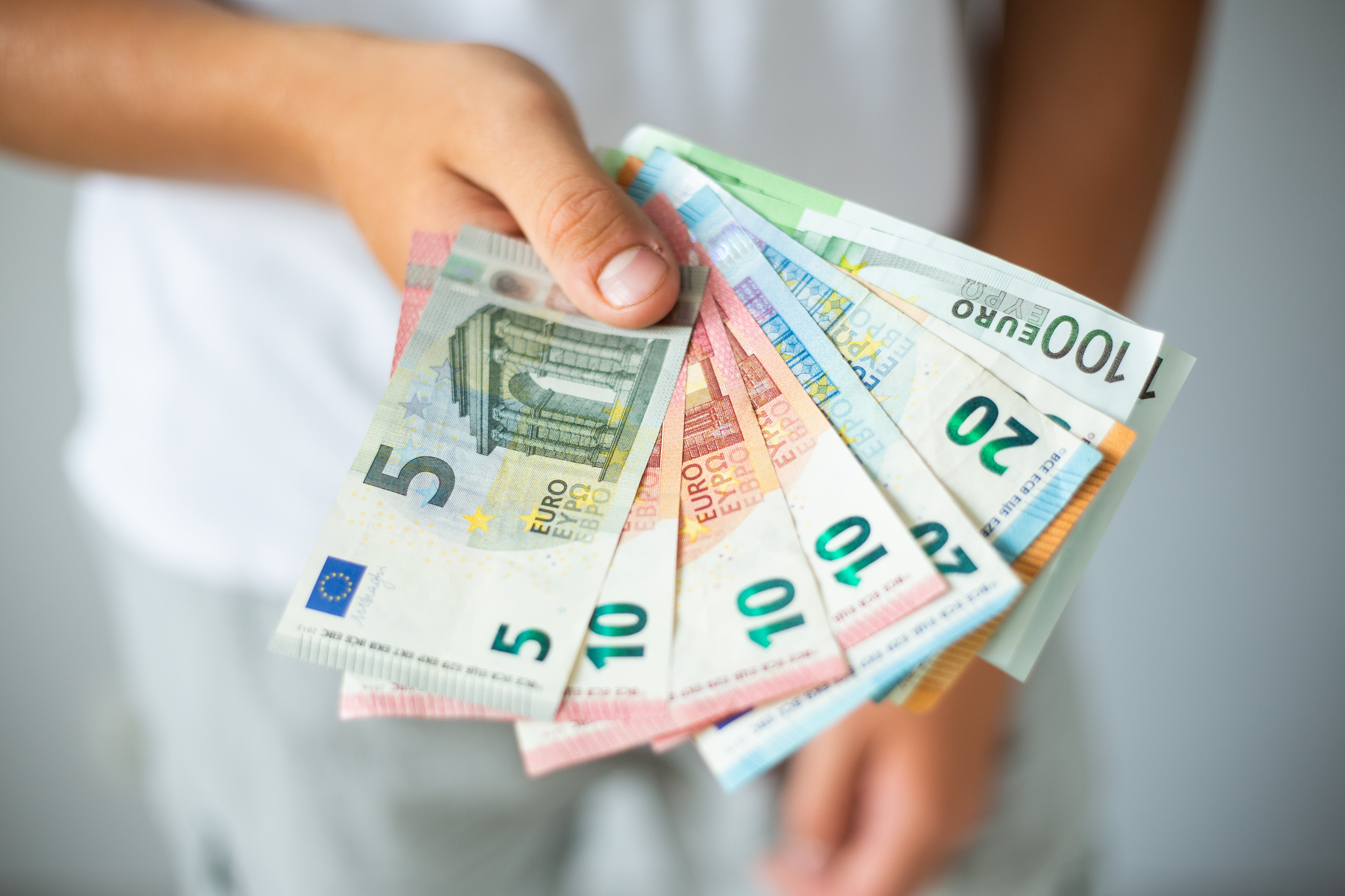 European Travel Tips Cash And Currency european-travel-tips-cash-and-currency